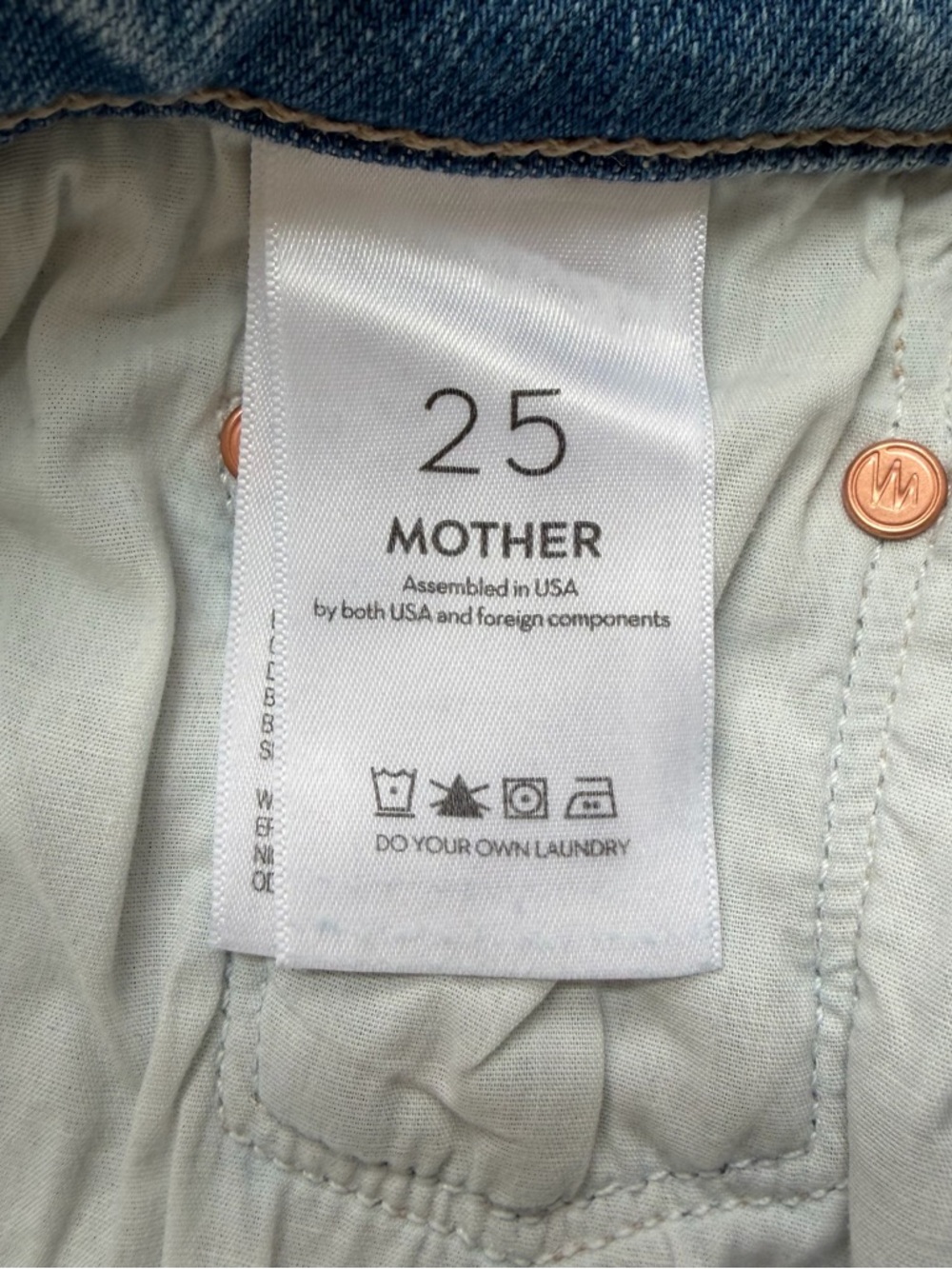 Mother The Weekender Jeans in Blessing in Disguise - NWT - Size 25 - Picture 11 of 15